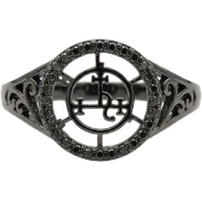 Black Sigil of Lilith Ring Black CZ Lilith Goddess Ring Gothic Satanic Pagan Witchcraft Mythology Amulet Jewelry Gifts for Women in Saudi Arabia