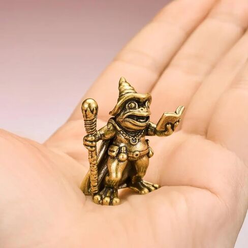 Vintage Brass Frog Wizard Statue Frog Holding A Magic Wand Ornament Small Animal Figurines Home Office Decoration Car Ornaments in Saudi Arabia