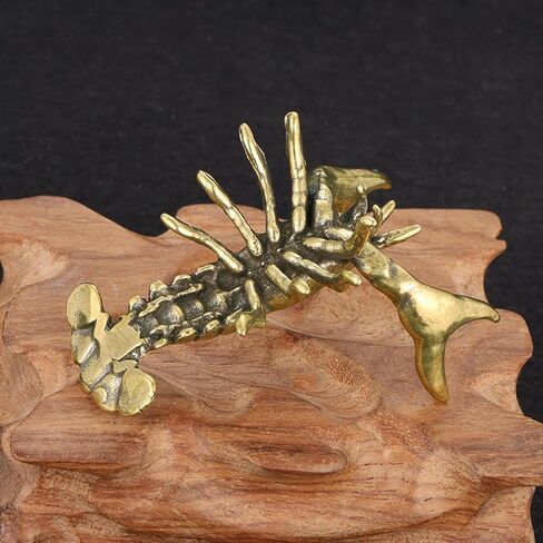 Solid Brass Crayfish Ornament Vintage Animal Pen Holder Desktop Decoration Crafts Collections Lobster Figurines in Saudi Arabia