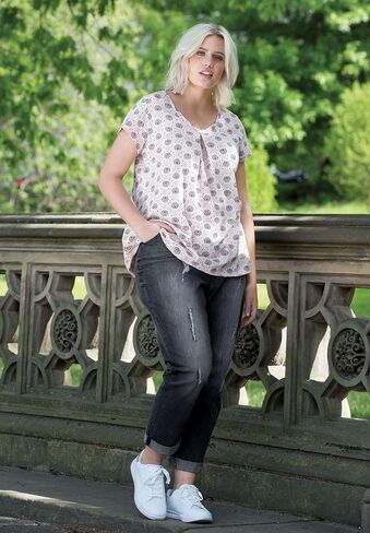 ellos Women's Wide Width Love Sneakers in Saudi Arabia