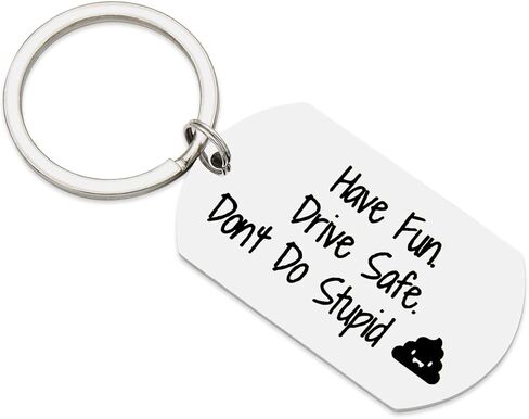 هدايا مراهقة للابن والابنة هدية عيد ميلاد من الأم للمراهقين والأولاد والبنات استمتعوا بالأمان ولا تفعلوا سلسلة مفاتيح غبية (مستطيلة فضية)، 1.97 بوصة × 1.10 بوصة in Kuwait