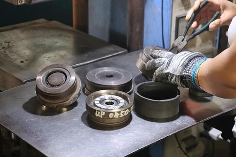 Hub Oil Seal 80 * 110 * 12/16 For Tractor Cat 80X110X12/16 Hydraulic Metal Shim Gasket Factory Machinery Gearbox Mend in Kuwait