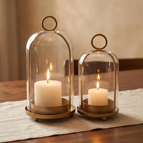 مجموعة من 2 فانوس شموع من GYKLE - حاملات شموع نحاسية عتيقة مع قبب زجاجية سميكة (5.25 بوصة × 10 بوصة و4.5 بوصة × 7.87 بوصة)، مثالية للشموع الدعامة وترتيبات الزهور ولمسات منزلية عتيقة in Kuwait