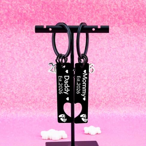 2PCs New Parents Gifts for Couples 2026 Mom And Dad To Be Keychain 2026 Gender Reveal Gifts First Time New Dad And Mom Gift Unique Pregnancy Announcement Gift Ideas in Kuwait