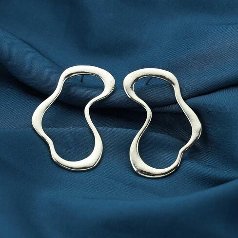 Vintage Irregular Hoop Stud Earrings Gold Hollow Circle Earrings Abstract Hoop Earrings Big Brass Geometric Earrings Jewelry for Women in Saudi Arabia