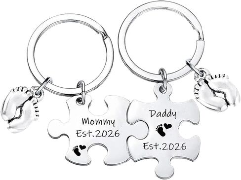 New Parents Keychain Daddy Mommy To Be Gifts Pregnancy Announcement Gifts for New Mom Dad First Time Mom Present Est 2026 Keychain in Saudi Arabia