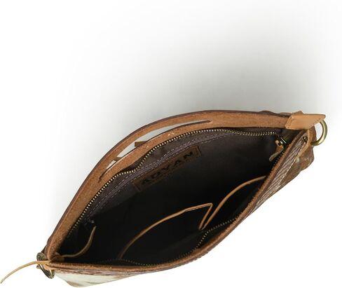 حقيبة كروس نسائية من جلد الغزال الغربي بشراشيب شعر على الجسم مع حزام قابل للتعديل | حقيبة يد جلدية | محفظة | حقيبة حبال جانبية in Kuwait