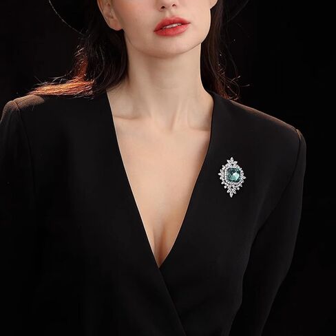 بروش كريستال أزرق من YeapYeap للنساء - دبابيس طية صدر السترة من حجر الراين العتيق مجوهرات لحفلات الزفاف وحفلات الزفاف وإكسسوارات أفكار العروة والهدايا in Kuwait