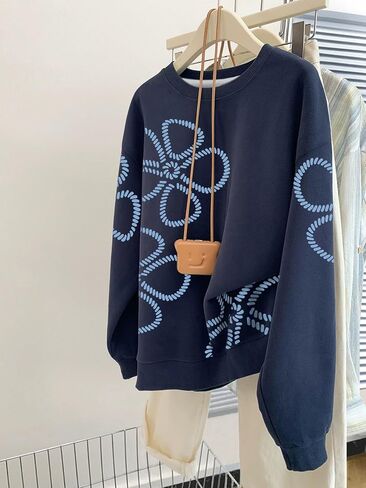 Sweatshirts Floral Graphic for Womens Crew Neck Long Sleeve Tops Fall Winter Hoodies Y2k Trendy Clothes in Saudi Arabia