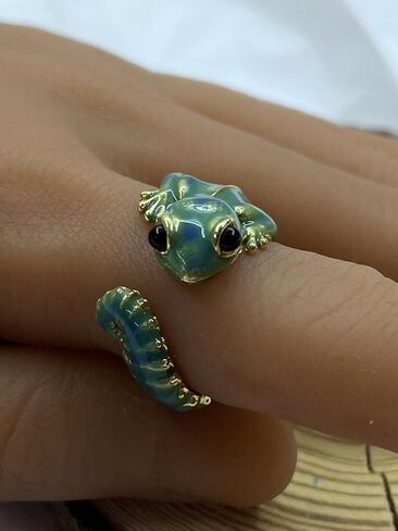 Vintage 3D Lizard Adjustable Open Rings Cute Animal Punk Style Whimsical lizard Rings for Women Funky Animal Gifts for women in Saudi Arabia