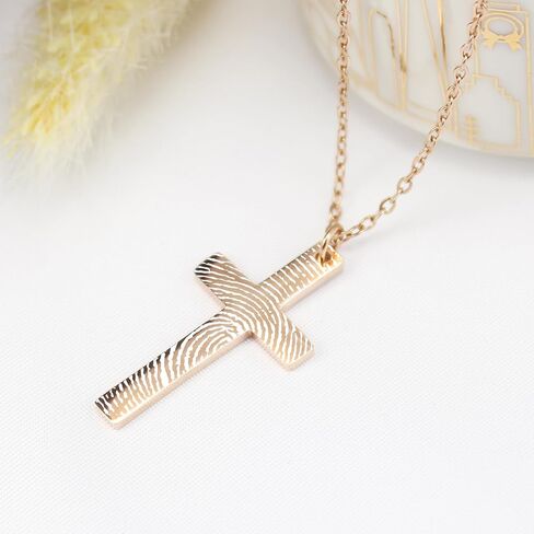 AnnBijoux شخصية محفورة بصمة الصليب قلادة الدينية مجوهرات من صلب لا يصدأ حفظها تحفيز قلادة اسم رسالة المعلقات in Kuwait