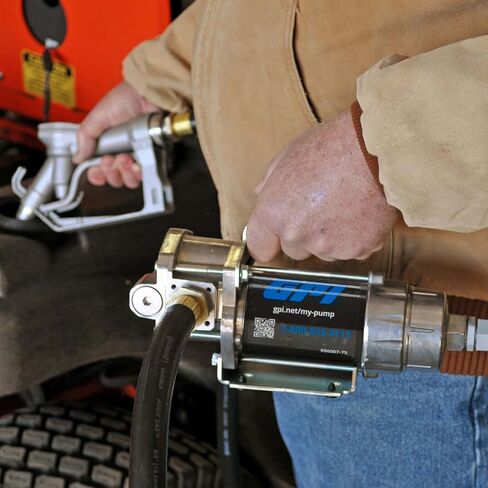 GPI - G8P مضخة نقل الوقود المحمولة، فوهة الإغلاق اليدوي، 8 جالون في الدقيقة، 12 فولت (147000-01) in Kuwait