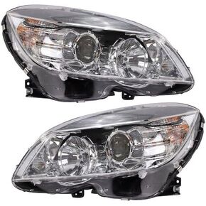Headlight Set of 2 - Compatible with 2008-2011 Mercedes-Benz C300 (with Halogen Headlights) in Kuwait