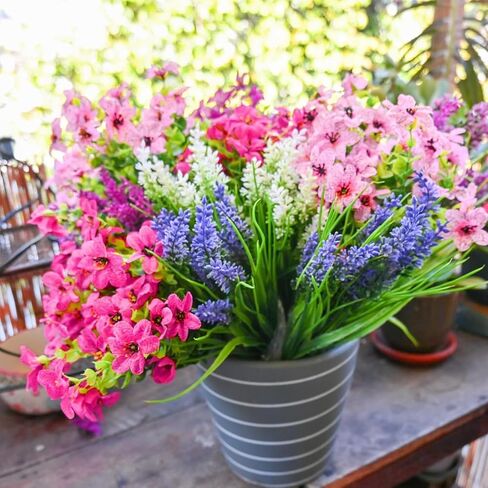 24 حزمة من الزهور الاصطناعية للأماكن الخارجية، مقاومة للأشعة فوق البنفسجية، زهور اللافندر المزيفة الملونة، نباتات بلاستيكية صناعية لربيع وصيف، حديقة، نافذة أمامية، شرفة، ساحة مزرعة، ديكور منزلي خارجي in Kuwait
