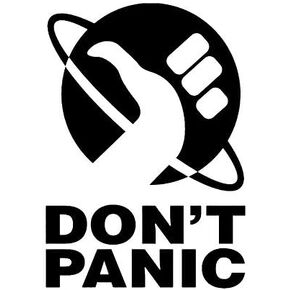 لا داعي للذعر - دليل المسافرون - ملصق جرافيك - تلقائي، جدار، كمبيوتر محمول، خلية، ملصق شاحنة للنوافذ، السيارات، الشاحنات in Kuwait