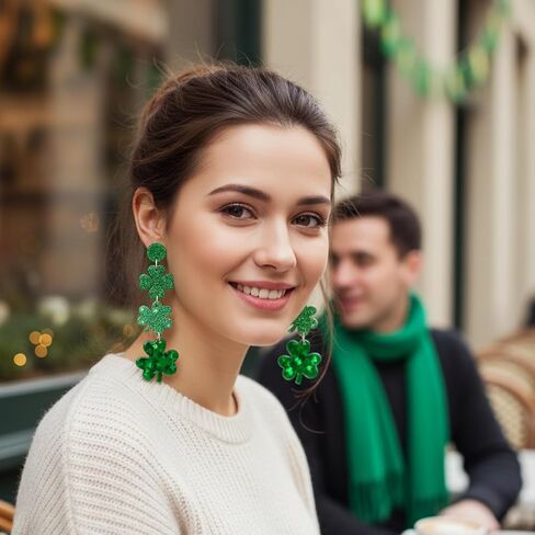 إكسسوارات يوم القديس باتريك للنساء أقراط ومسامير شامروك البرسيم مجموعة من 2 أقراط يوم القديس باتريك الأيرلندية المحظوظة على شكل قلب أخضر على شكل قلب وأربع أوراق زينة هدية مجوهرات الحظ السعيد in Kuwait