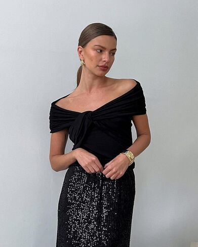 Women's Y2K Off-Shoulder Crop Top - Ruched Sleeveless Blouse for Beach Party in Saudi Arabia