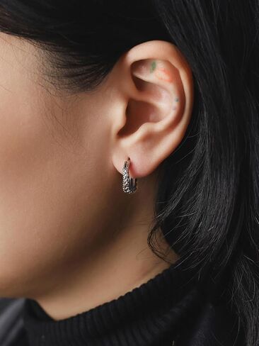 HAQUIL Nautical Ocean Octopus Limb Arm Hoop Earrings, Statement Jewelry Gift for Women in Saudi Arabia
