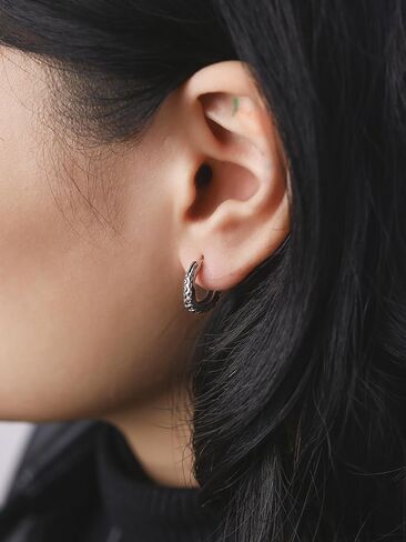HAQUIL Nautical Ocean Octopus Limb Arm Hoop Earrings, Statement Jewelry Gift for Women in Saudi Arabia