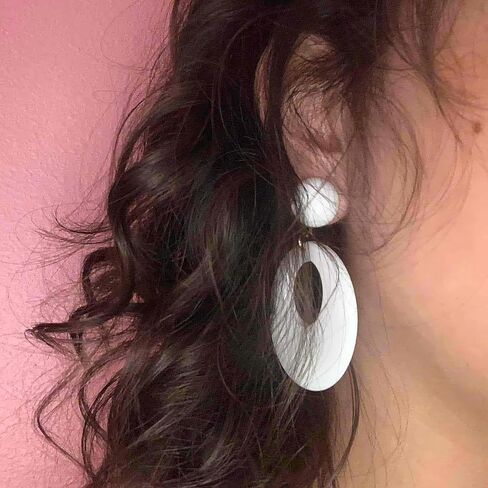 White Circle Hoop Earrings for Women, Resin Minimalist Boho Earrings, Unique Retro 70s Inspired Round Earrings for Parties, Daily Wear in Kuwait