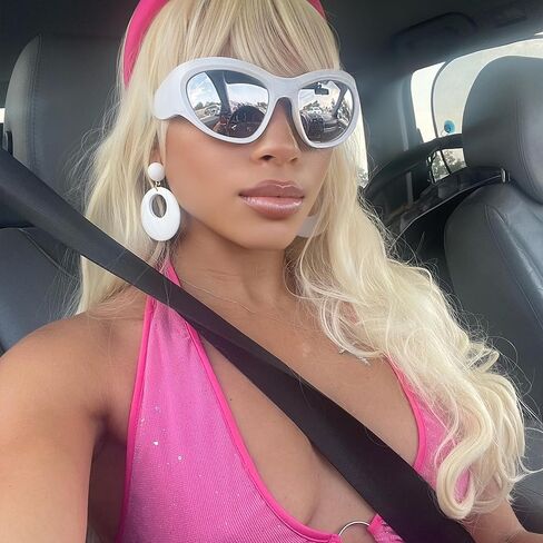 White Circle Hoop Earrings for Women, Resin Minimalist Boho Earrings, Unique Retro 70s Inspired Round Earrings for Parties, Daily Wear in Kuwait