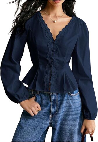 بلوزات SweatyRocks النسائية ذات الدانتيل المتباين بأزرار سفلية من Peplum ورقبة على شكل حرف V وأكمام طويلة in Saudi Arabia