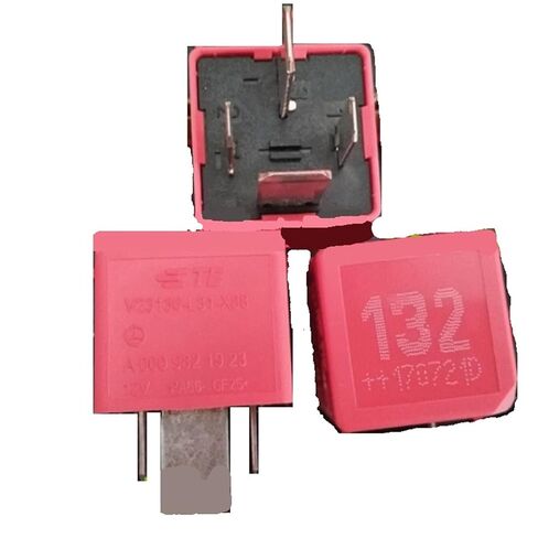 10 قطعة/الوحدة التتابع V23136-L31-X88 12V رقم 132 4 دبابيس 70A مرحل السيارة in Kuwait