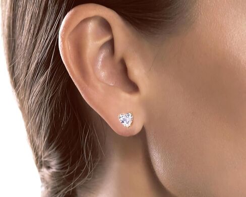 مجموعة Princess - "القلب المتلألئ" - أقراط على شكل قلب مقاس 6 × 6 مم (2.89 قيراط/زوج) زركونيا مكعبة مطلية بالذهب عيار 22 قيراط للأذنين الحساسة in Kuwait