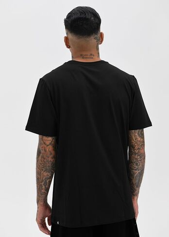 Ethika Men's Classic Fit Tee | Black in Saudi Arabia