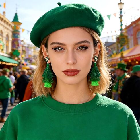 أقراط عيد القديس باتريك للنساء - أقراط شرابة ذات طبقات متدرجة خضراء مع ترصيع شامروك محظوظ، أقراط بوهو متدلية متدلية، هدايا وإكسسوارات مجوهرات حفلات الأعياد الأيرلندية in Kuwait