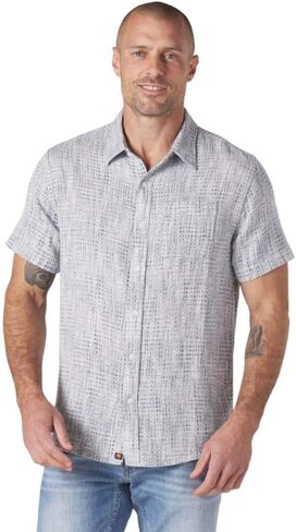 قميص ذو أكمام قصيرة وأزرار لأعلى من العلامة التجارية العادية للمياه العذبة in Kuwait