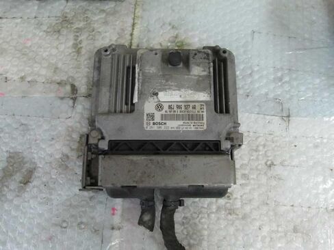 وحدة التحكم في المحرك ECM 2.0L تناسب 11 متوافقة مع VW EOS 06J 906 027 AR 06J906027AR in Saudi Arabia
