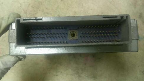 Engine ECM Control Module 3.0L 4WD Fits 99-00 Compatible with Ranger YL5F-12A650-XA YL5F12A650XA in Saudi Arabia