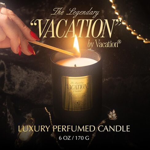 شمعة معطرة بعطر VACATION من Vacation Sunscreen - جوز الهند والفانيليا، شمع الصويا الفاخر، حرق لمدة 50 ساعة، هدية عطر منزلية فاخرة، تصميم وتركيبة معززة، 6 أونصة in Kuwait
