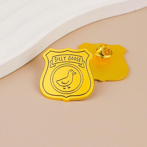 Silly Goose Badge Enamel Pin, Silly Goose Award Pin Brooch, Funny Gift For Teens Adults, Sassy Animal Silly Trophy Lapel Badge, Wacky Award Brooches, Funny Honk Meme Accessories in Saudi Arabia