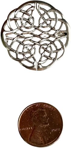 اتجاهات المجوهرات عقدة سلتيك أنيقة جولة نسج الفضة دبوس بروش طية صدر السترة in Kuwait