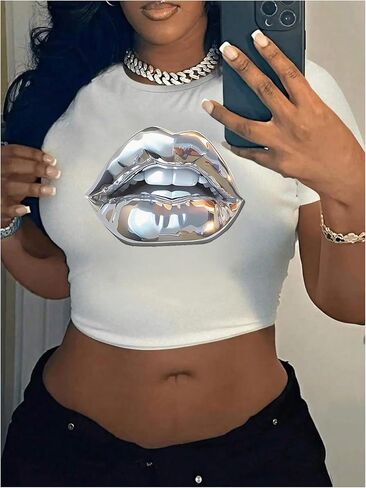 WDIRARA Women's Graphic T Shirts Crewneck Short Sleeve Tee Y2k Crop Tops in Saudi Arabia