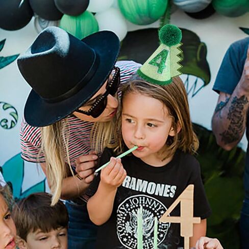 قبعة عيد ميلاد الديناصور باللون الأخضر لعمر 4 سنوات، زينة قبعة عيد ميلاد للأطفال البنات والأولاد مصنوعة يدويًا من الزي الطبيعي قبعة حفلات عيد الميلاد الأولى in Kuwait