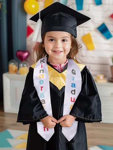 سرق التخرج من رياض الأطفال من Cosweet - وشاح التخرج لمرحلة ما قبل المدرسة مطبوع للجنسين 2024 للأولاد والبنات هدايا لطيفة in Kuwait