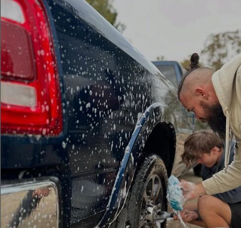 Poli Wash Pro® – Professional-Grade Boat & RV Cleaner and Stain Remover | Highly Concentrated Alkaline Formula for Fiberglass, Gel-coat, Vinyl, Upholstery & Carpets in Kuwait