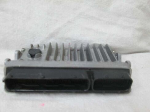 Engine ECM Control Module FWD Fits 16-18 Compatible with Toyota RAV4 89661-0R510 896610R510 in Saudi Arabia