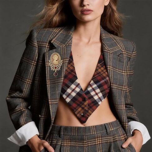 Vintage Victorian Cameo Brooch Pin, Retro 1920s Flapper Style, Crystal Embroidered Figural Design, Elegant Lapel Collar Scarf Badge in Kuwait