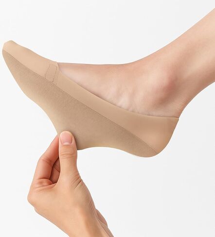 5 عبوات من الجوارب غير المرئية للنساء، غير قابلة للانزلاق، بطانة غير مرئية، جوارب حريرية رفيعة للأحذية المسطحة، بطانة خفيفة الوزن ومنخفضة القطع غير قابلة للانزلاق مخفية للنساء [3 عاري + 2 أسود] in Kuwait