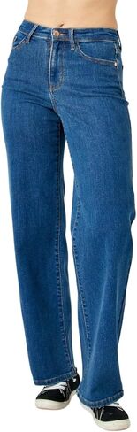 Judy Blue Classic High Rise Straight Jeans in Saudi Arabia