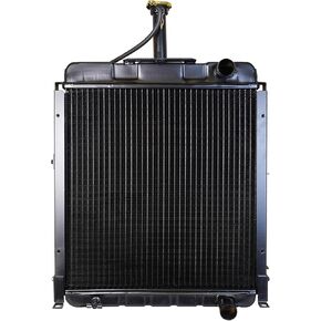 New Copper Brass Radiator 84524C93 for International 484 885 585 784 685 584 385 in Kuwait