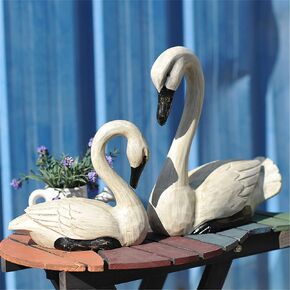 2 PCs Wooden Swan Elegant White Swan Statue, Hand Carved Goose Figurine for Home Landscape Ornament, Swan Bird Sculpture Art Craft for Wedding Home Decoration in Kuwait