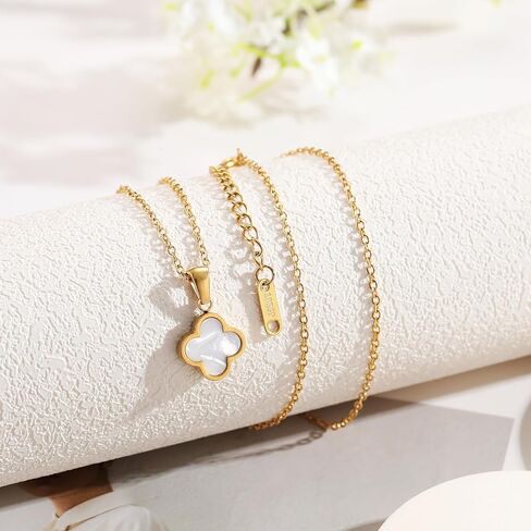 Clover Necklace for Women 18K Gold Plated Four Leaf Clover Pendant Necklaces Lucky Jewelry Gifts for Women in Saudi Arabia