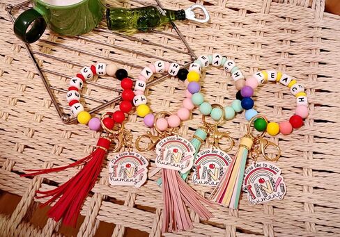 Teacher Appreciation Gifts Silicone Bracelet Keychain Handmade Keyring Wristlet with Leather Tassel Wallet Women in Saudi Arabia