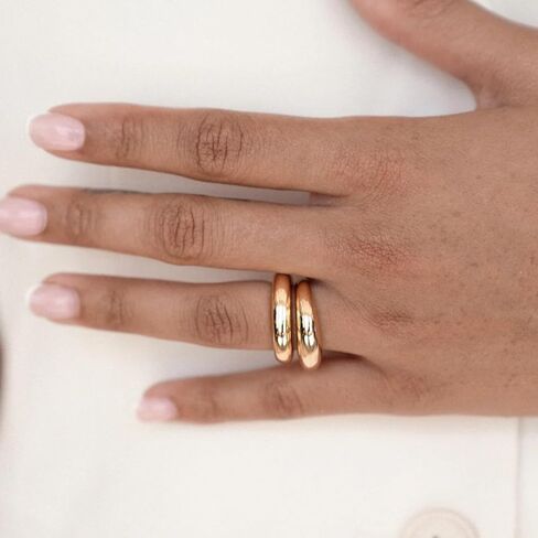 Ettika Modern Minimalist Dome Ring. 18K Gold Plated Rings for Women, 2Pcs Stackable Ring Set Bands for Women, Size 8 in Saudi Arabia