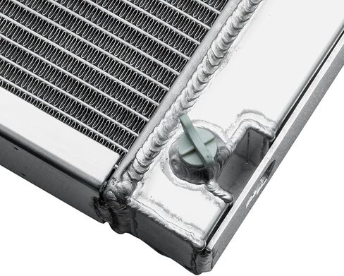 Aluminum Radiator Compatible with Ford 2000 2600 3000 3400 3500 3600 2100 2120 2300 2310 2610 2810 2910 3610 3900 3910 4000 4100 4110 4140 4400 4600 4610 Tractor, 3 Row Radiator #C7NN8005H in Kuwait